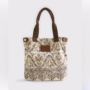 Abercrombie & Fitch Floral Tote Bag - Cream and Brown NWT